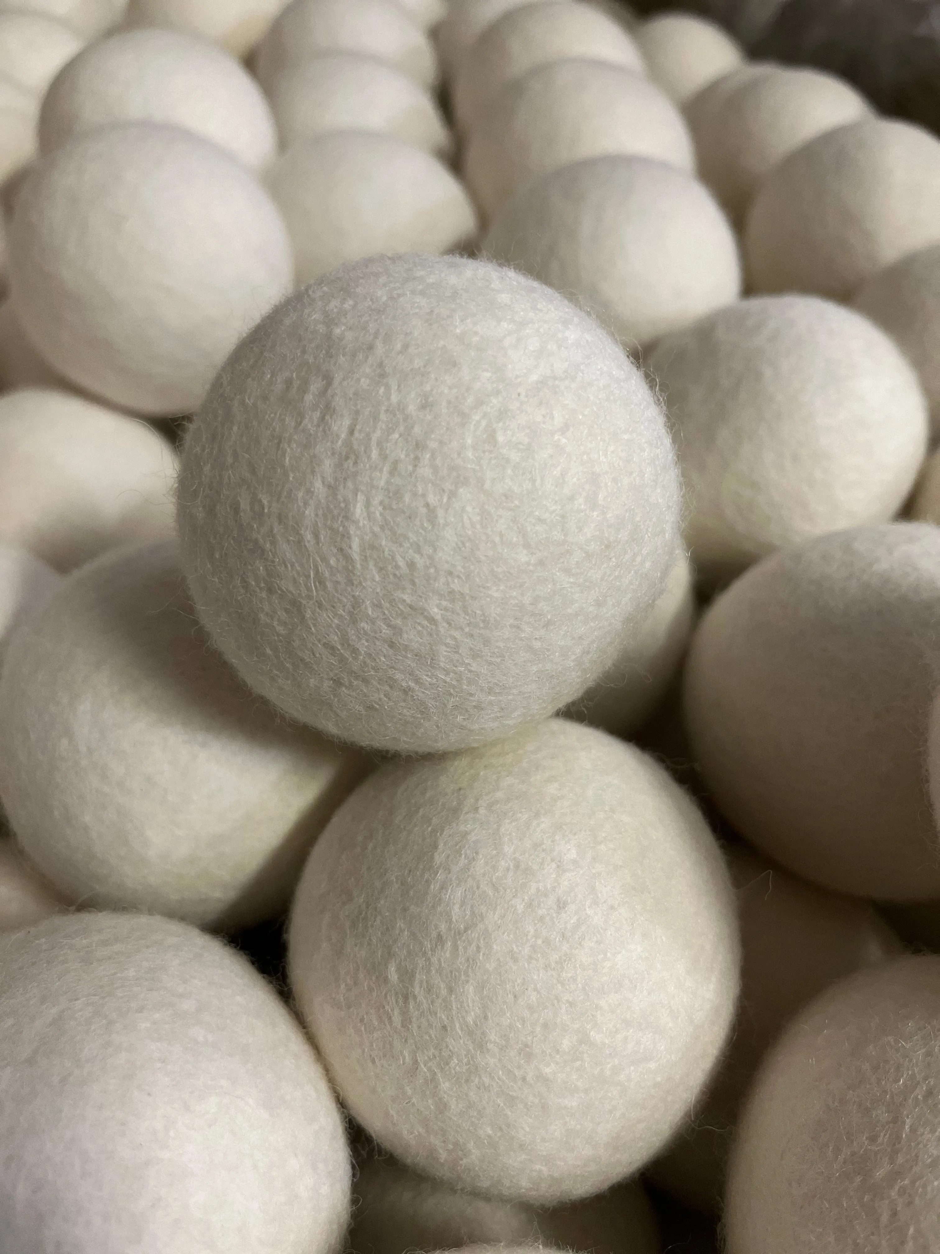 200 All Natural Wool Dryer Balls (White)