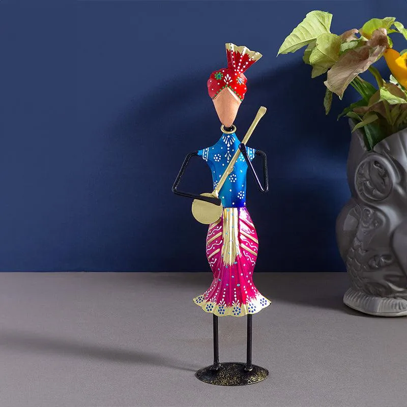 Bijo Handcrafted Kili Folk Showpiece