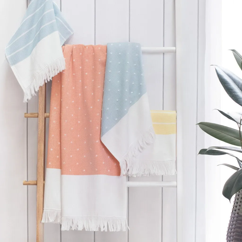 Coral Dot Fouta Towel Resort Bundle (4 Wash   4 Hand   4 Bath Towels   2 Bath Sheets)