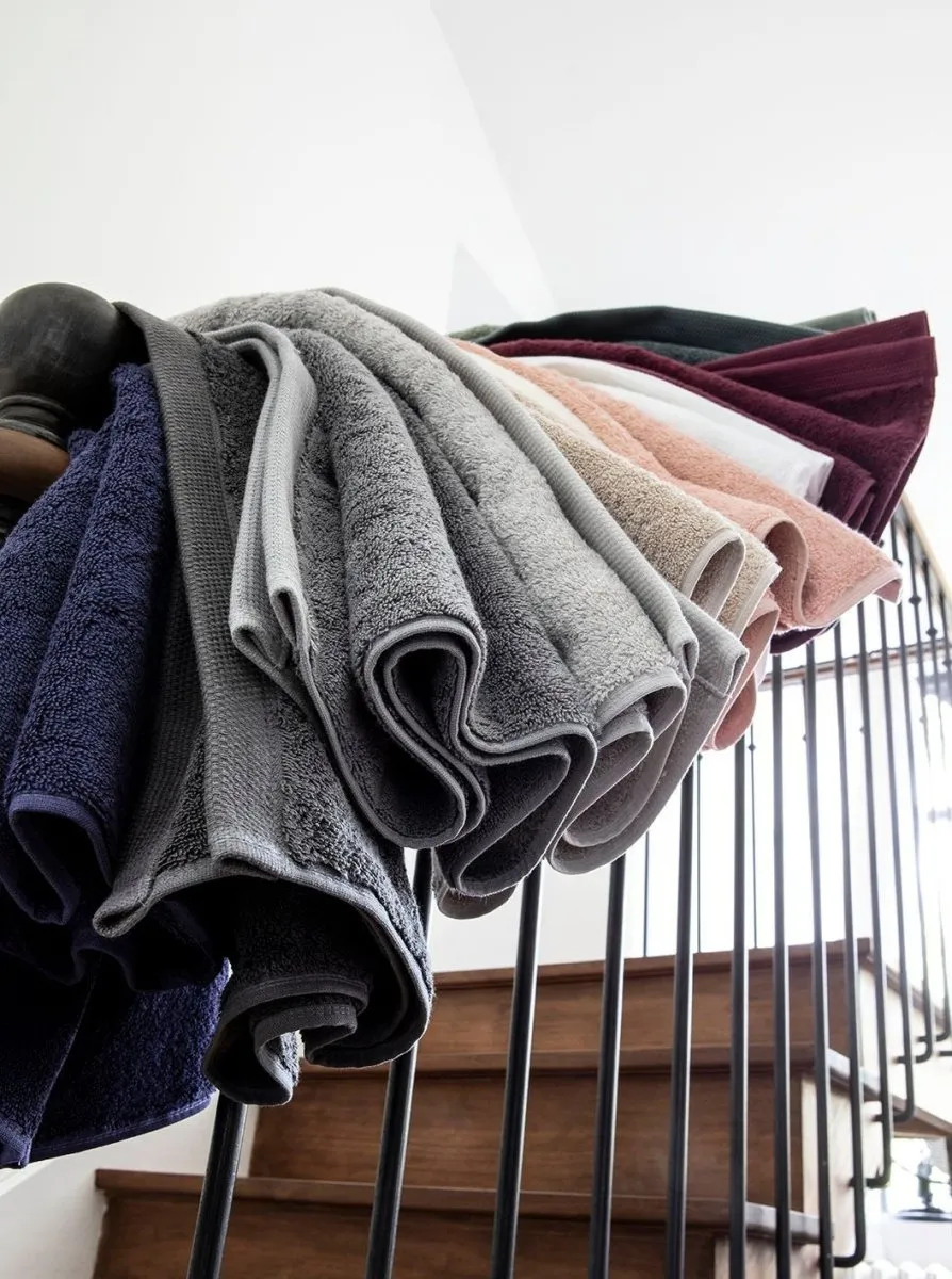Essentiel Light Grey Bath Towels by Alexandre Turpault