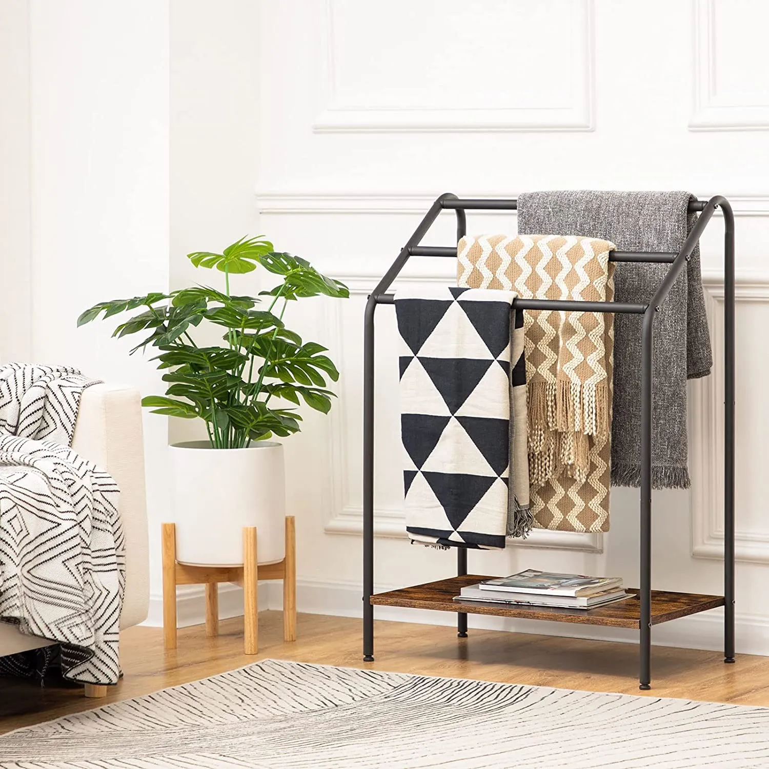 Freestanding Towel Rack Holder, 3 Tier Blanket Rack Stand with Storage Shelf, Quilt Rack Stand and Display Rack