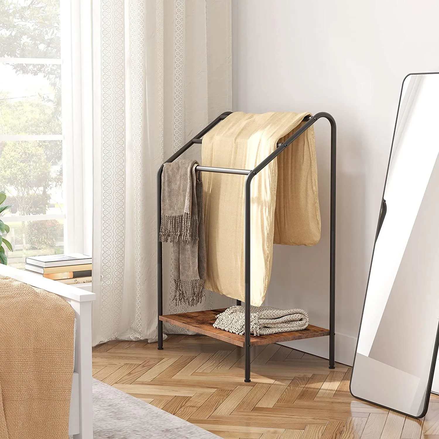 Freestanding Towel Rack Holder, 3 Tier Blanket Rack Stand with Storage Shelf, Quilt Rack Stand and Display Rack