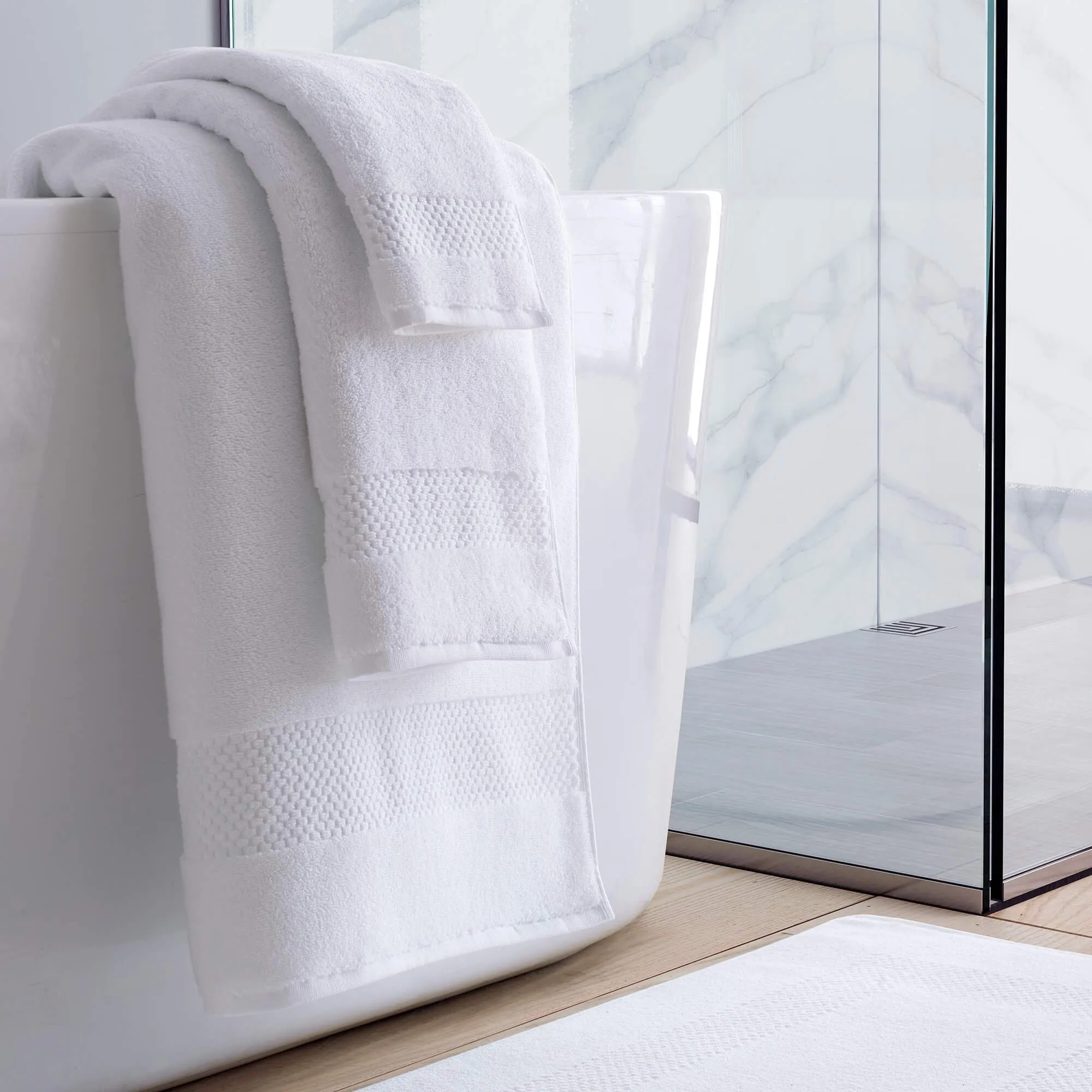 Luxe Towels & Bath Mats