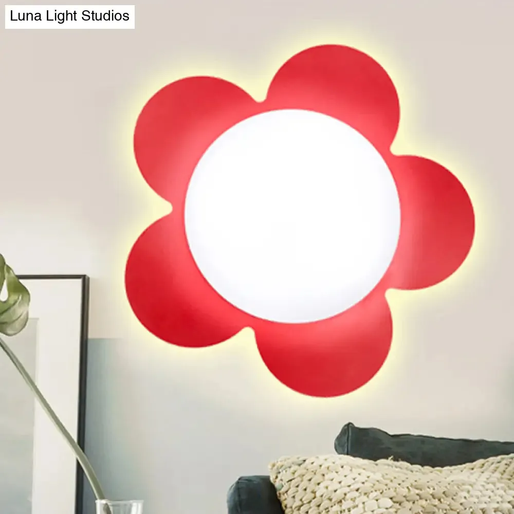 Modern Floral LED Sconce Lamp for Kindergarten with Bright Colors and Stylish Design