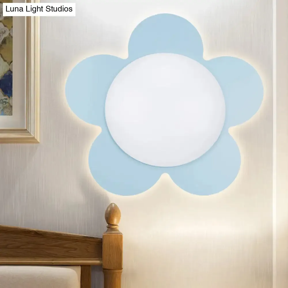 Modern Floral LED Sconce Lamp for Kindergarten with Bright Colors and Stylish Design