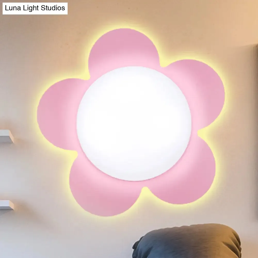 Modern Floral LED Sconce Lamp for Kindergarten with Bright Colors and Stylish Design