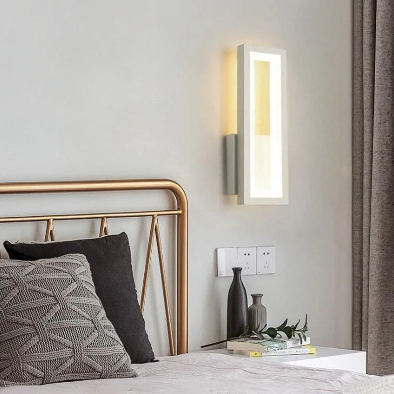 Modern Minimalist Wall Light