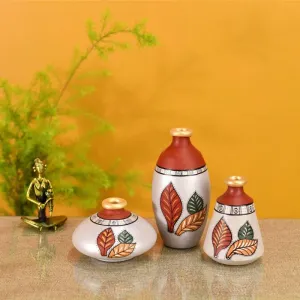 Musike Tribal Terracotta Vase - Set Of Three