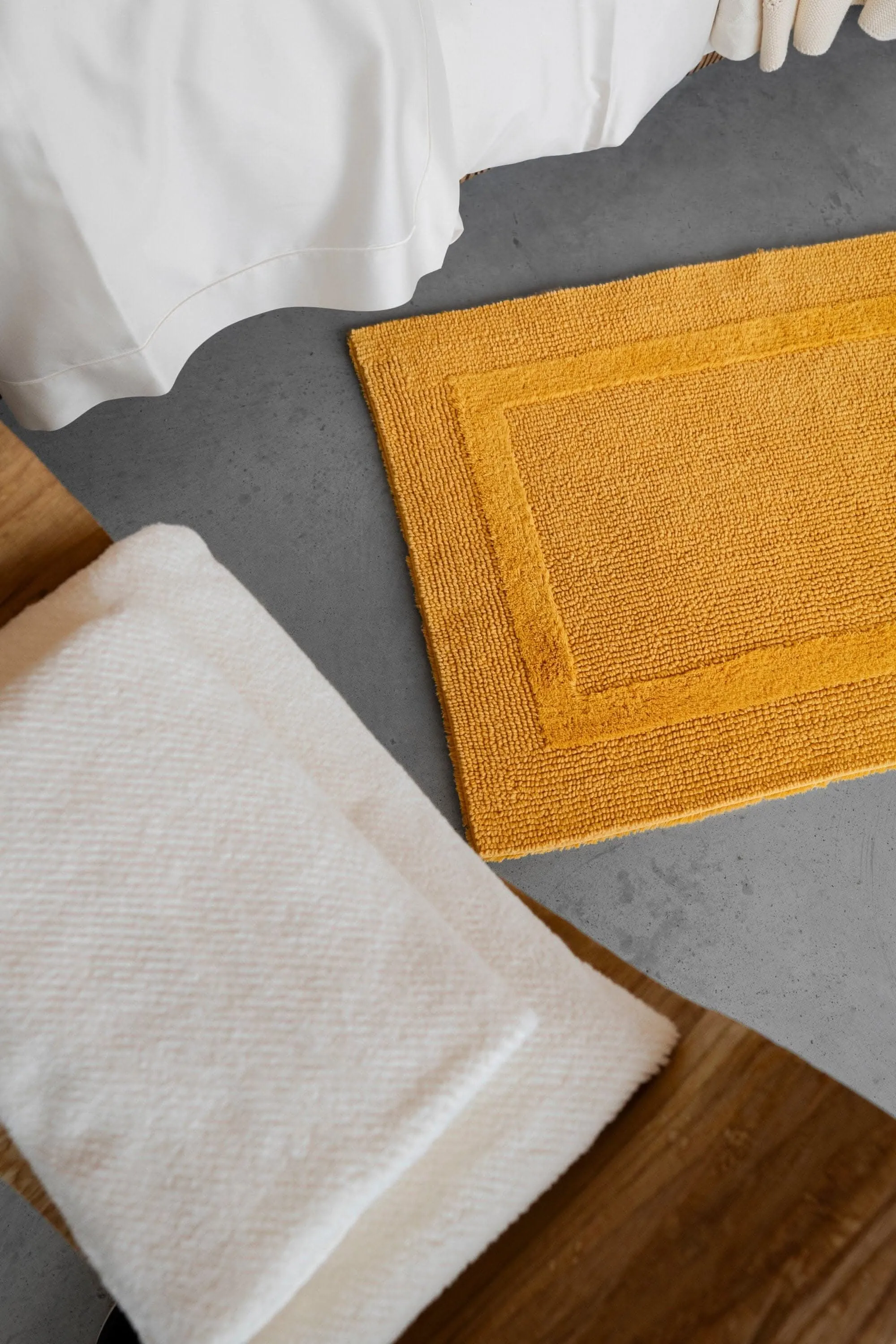 Reversible Bath Rug (23 x 39" | 60 x 100 cm)
