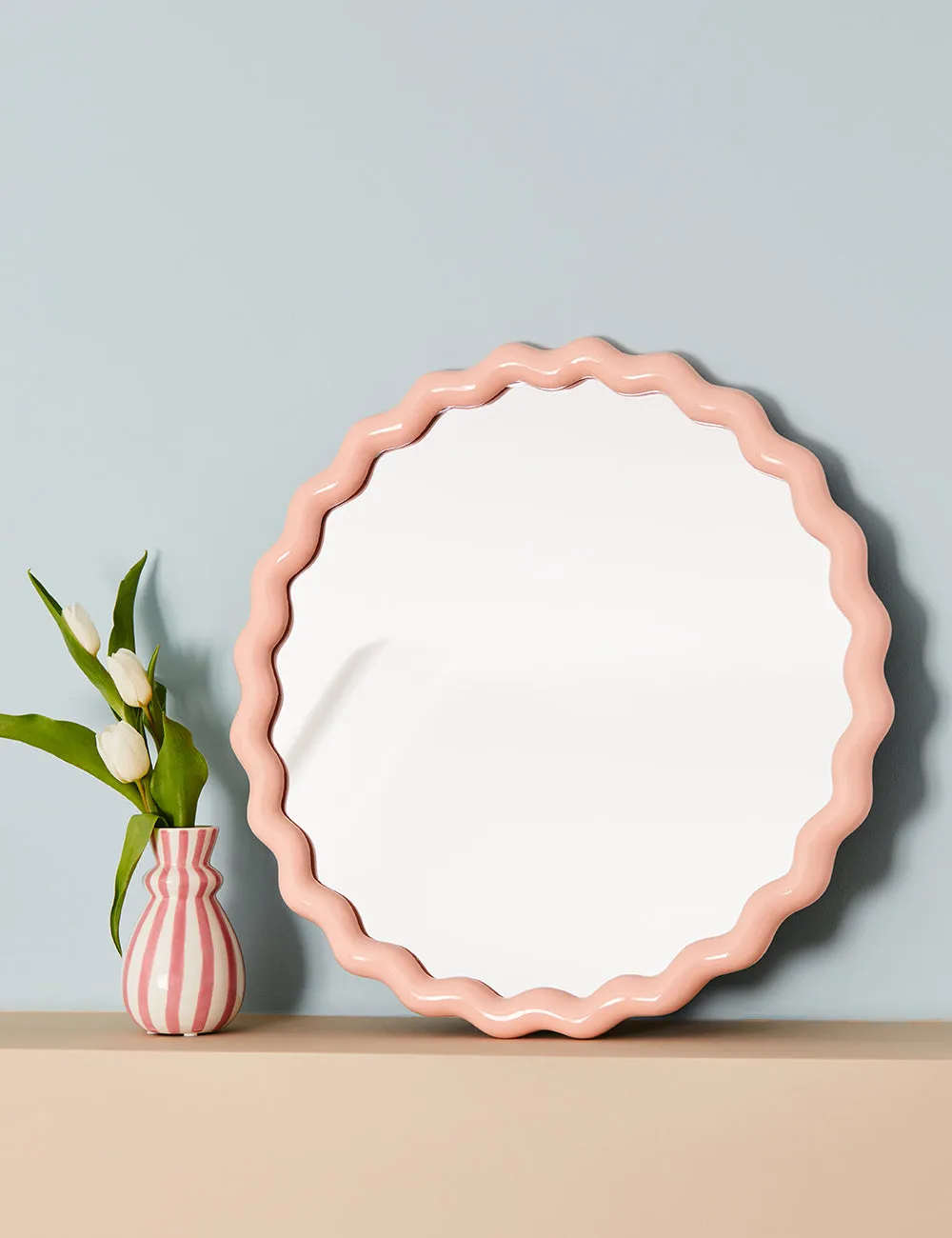 Round Pink Wavy Mirror