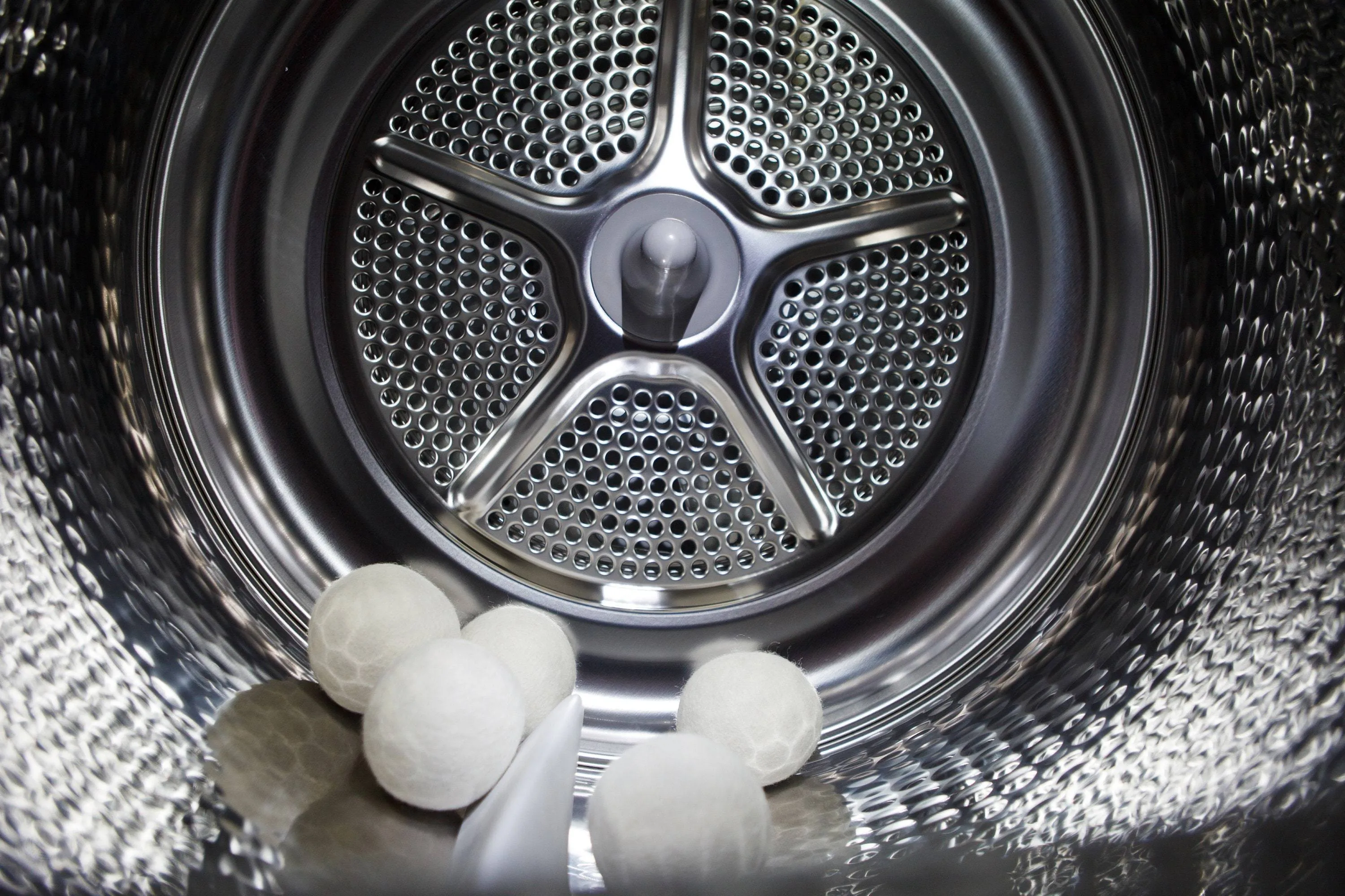 Wholesale Co-op Bulk 150 Wool Dryer Balls  Natural Laundry Softener - Gentle on your Laundry, Skin and Wallet